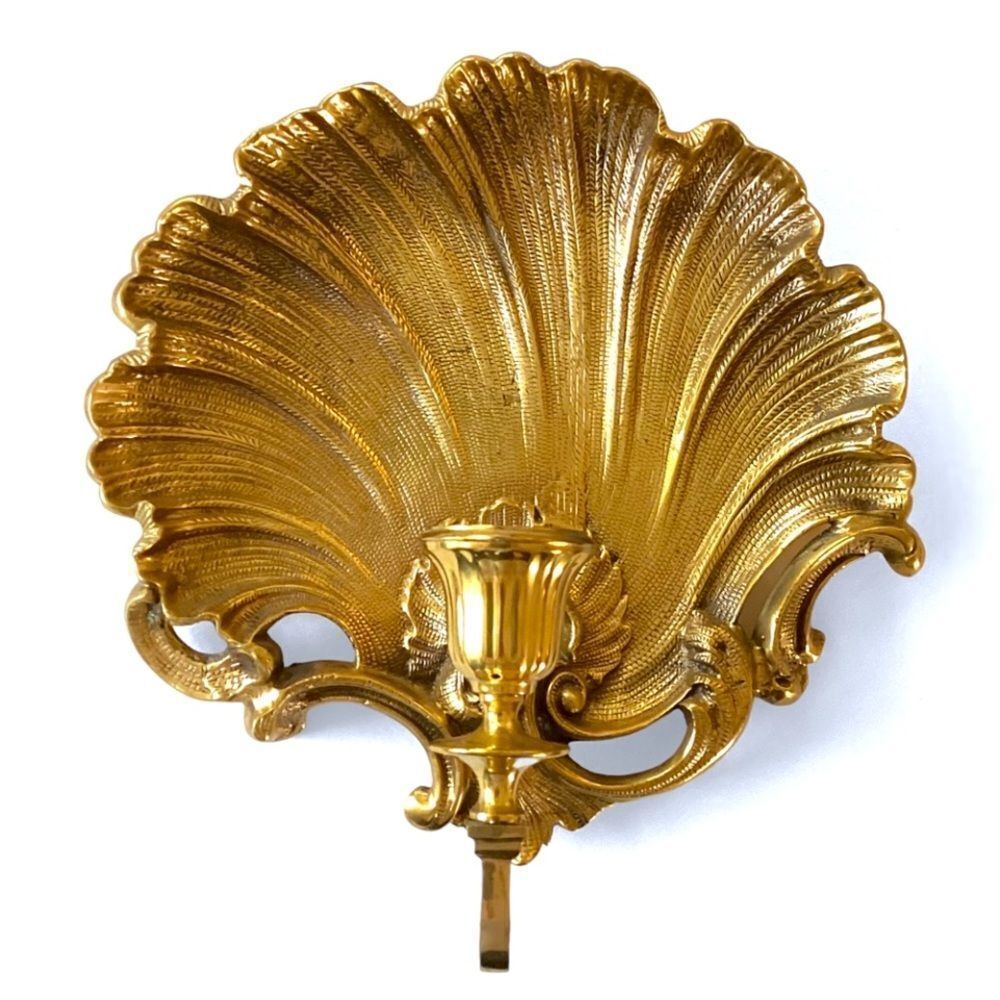 ♥️ Vintage Mid Century Brass Shell Candle Wall Sconce